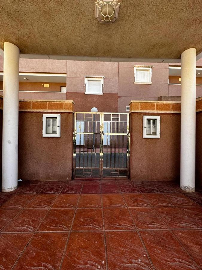Arenales Del Sol Beach Apartment *