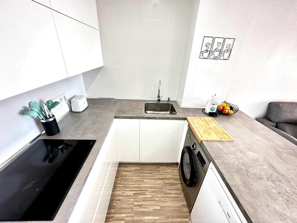 Arenales Del Sol Beach Apartment * Arenales del Sol